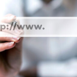 Entendiendo los pilares de tu página web: servidor, hosting y dominio